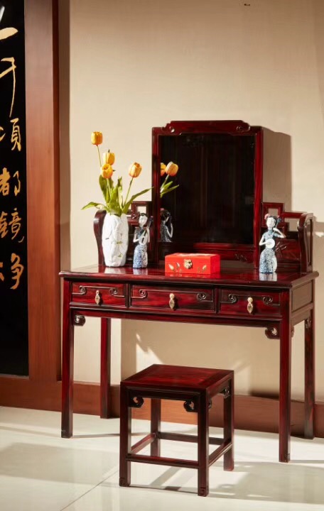 平安玉兰梳妆台
